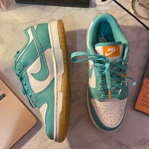 Nike Dunk Lows (Womens)